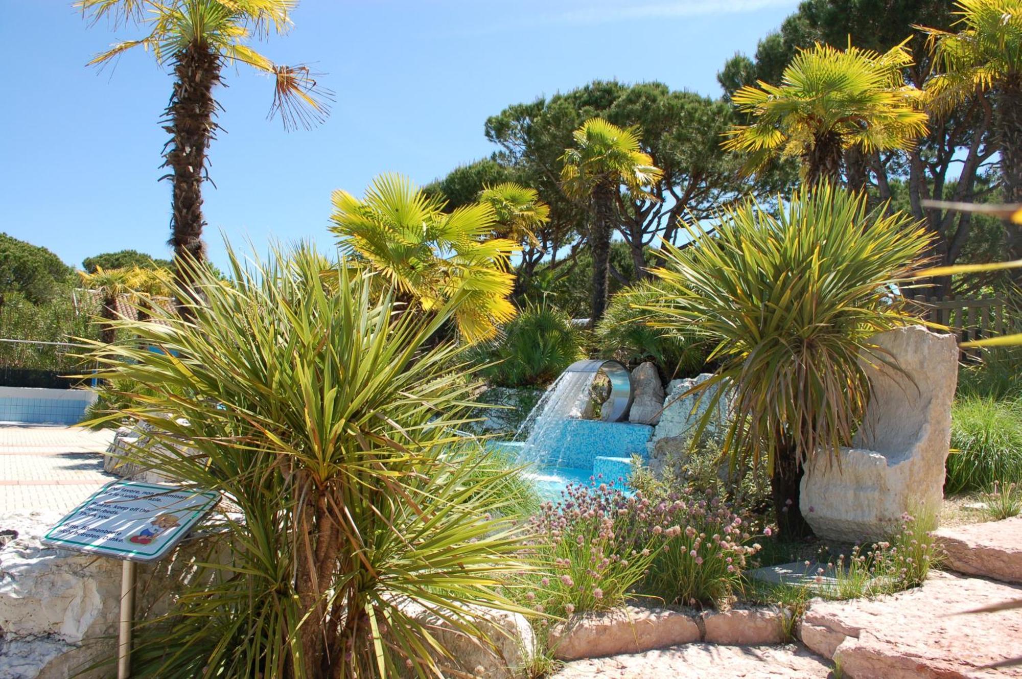 Bella Camping Eraclea Mare Bagian luar foto